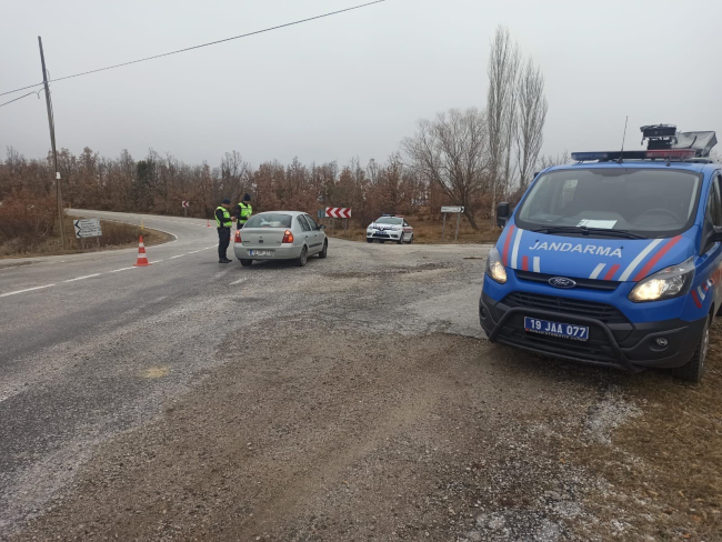'Türkiye Güven Huzur' uygulaması: Aranan 871 kişi yakalandı